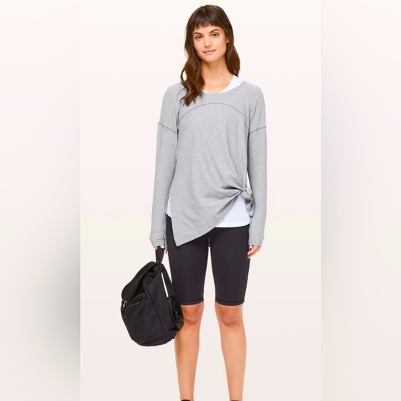 Lululemon Hit Unwind Long Sleeve Slit Workout Shirt - Picture 2 of 10